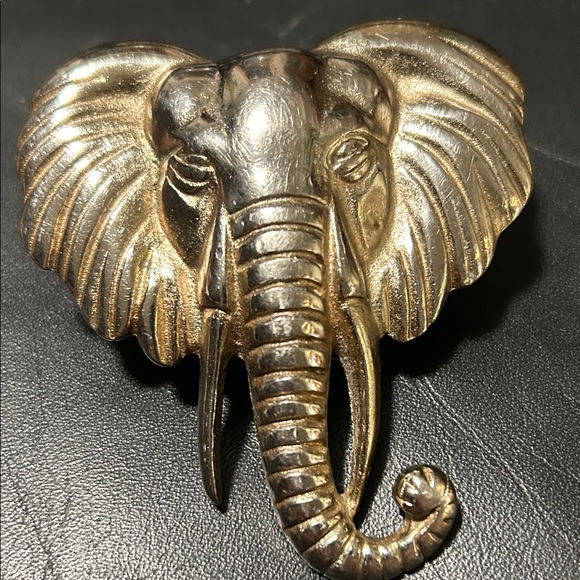Other - Vintage Pewter Elephant Head Ornament Brooch Buckle